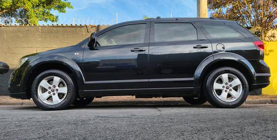 FIAT FREEMONT 2.4 PRECISION 16V GASOLINA 4P AUTOMÁTICO